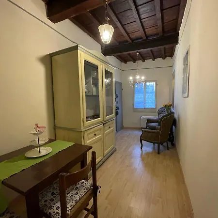 Ghibellina 4 * Florenz